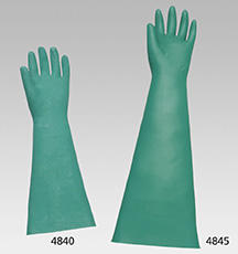Grüne, mittelschwere Nitril-Schutzhandschuhe MAPA, 47 cm lang